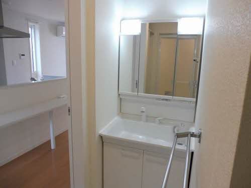 洗面設備　洗面化粧台