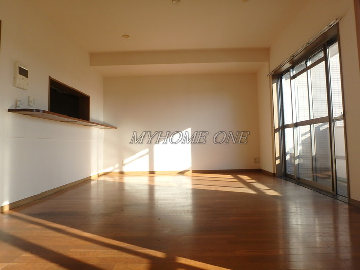 居室・リビング　リビング