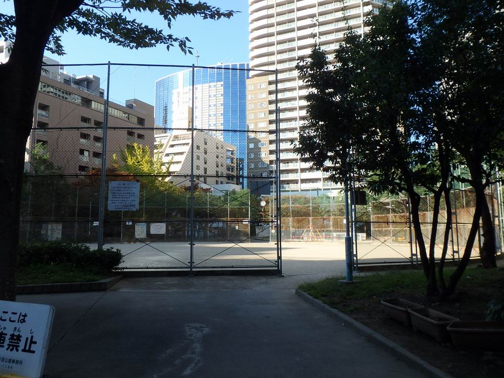 公園　谷四錦郷公園（公園）まで453m