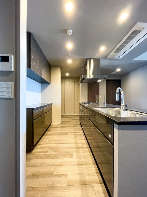 キッチン　※写真は同タイプ住戸です。