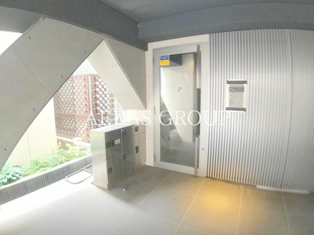 エントランス　エントランス