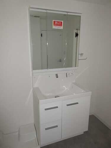 洗面設備　洗面化粧台