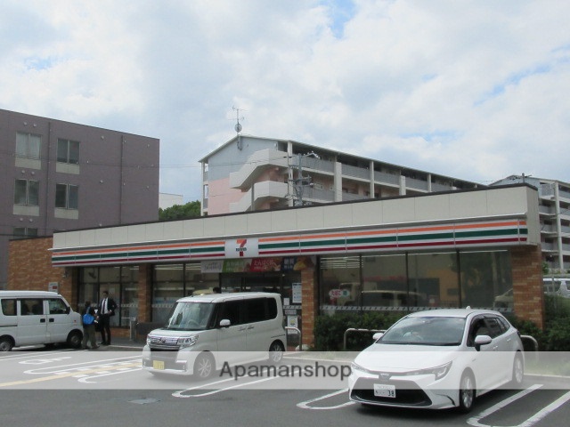 コンビニ　セブンイレブン（コンビニ）まで2972m