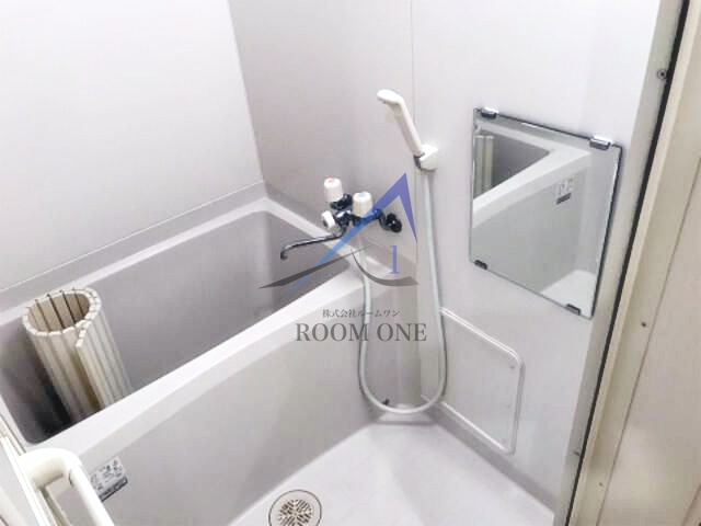 バス・シャワールーム　お風呂です。