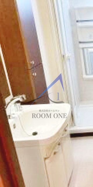 洗面設備　洗面台です。