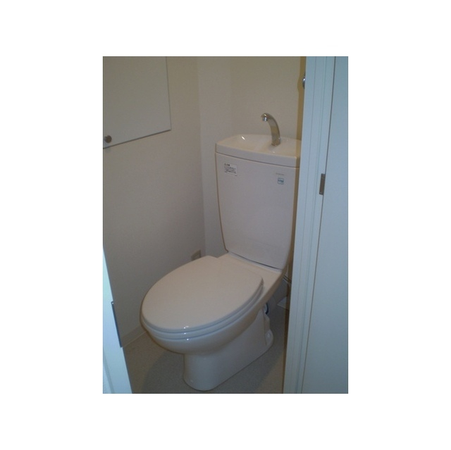 トイレ　別部屋参考写真