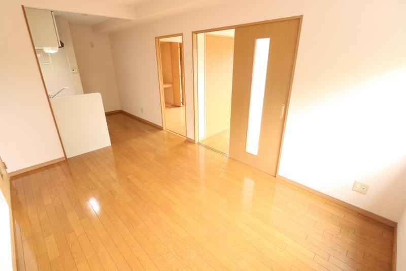 居室・リビング　リビング9.8帖　エアコン付き