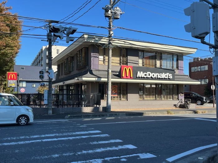 飲食店　マクドナルド　新所沢店（飲食店）まで400m