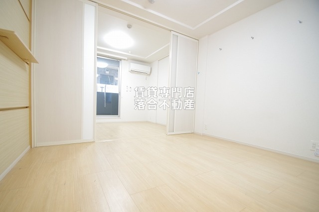 居室・リビング　清潔感のある使いやすいリビング♪