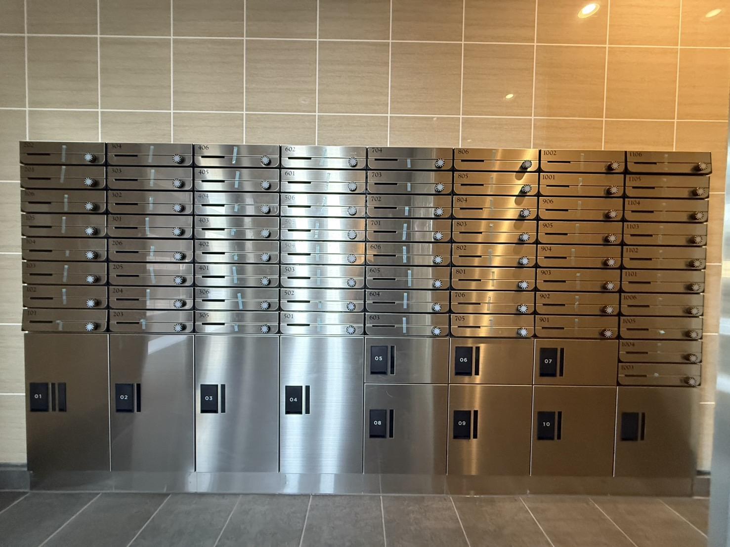 その他　宅配ボックス完備しています