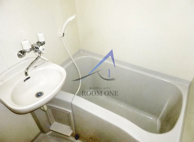 バス・シャワールーム　お風呂です。