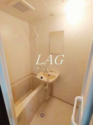 バス・シャワールーム　お風呂です。