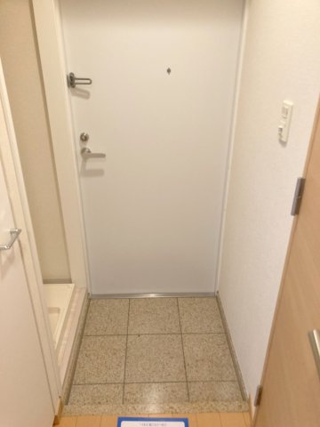 玄関　グランドコンシェルジュ錦糸町アジールコート
