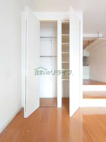 収納　レジディア上野御徒町