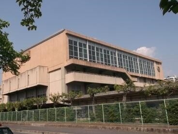 高校・高専　愛知県立岡崎西高等学校（高校・高専）まで1102m