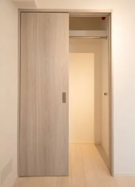 収納　別タイプ部屋　参考写真です
