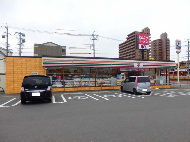 その他　セブンイレブン川越町富洲原店まで900m