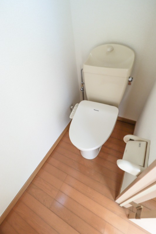 トイレ　図面と現状に相違がある場合には現状を優先