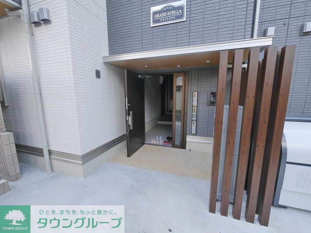 エントランス　エントランス