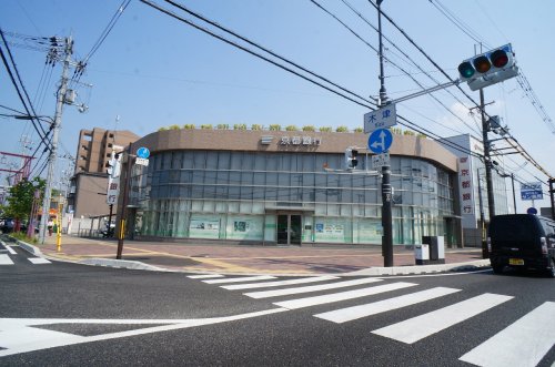 銀行　京都銀行木津支店（銀行）まで582m