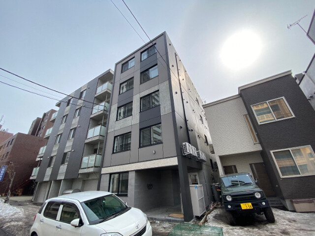 建物外観　札幌市中央区南１１条西「ＡＪＩＴＯ　Ｓ１１］」