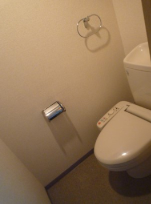 トイレ　別部屋参考写真