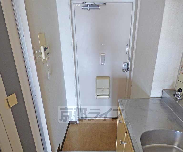玄関　玄関です。