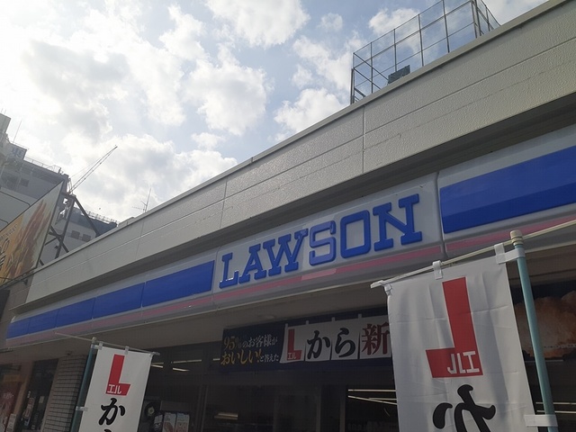 コンビニ　ローソン丸の内一丁目店（コンビニ）まで160m