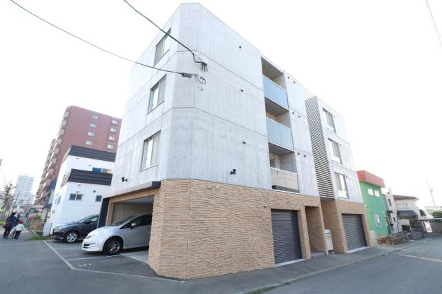 建物外観　オシャレな外観です♪