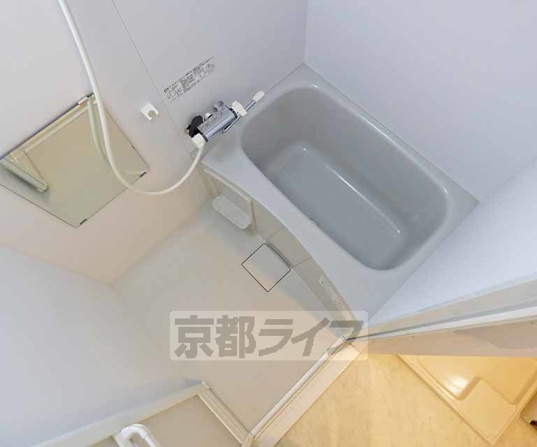バス・シャワールーム　バスです