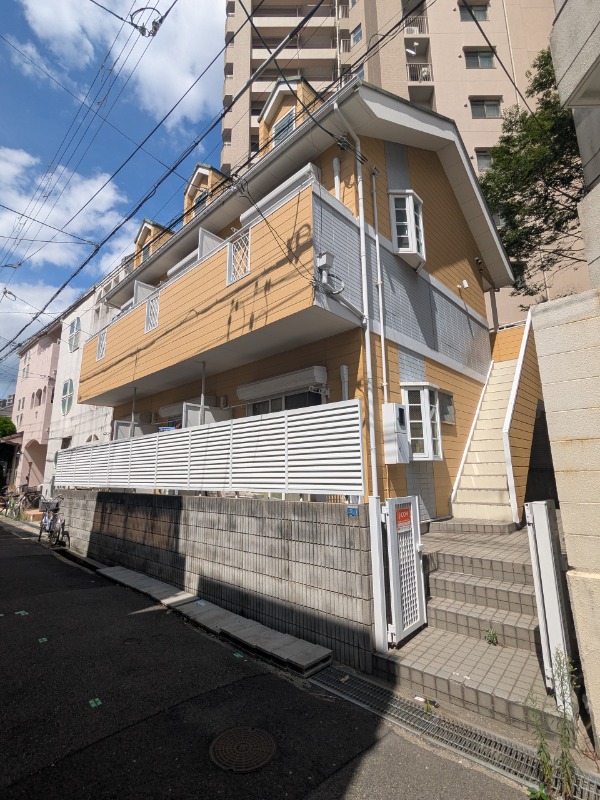下山手コートの外観写真