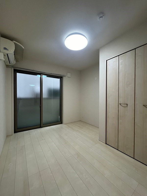 その他部屋・スペース　使い勝手のいい寝室です
