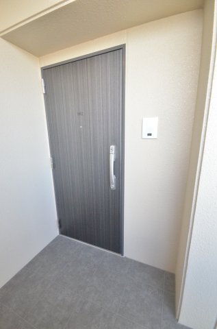 玄関　明るい玄関です
