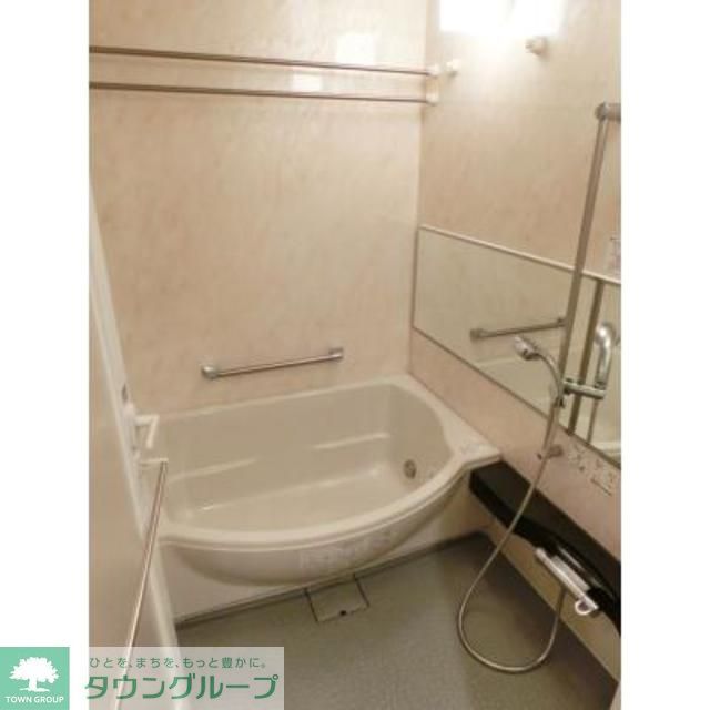 バス・シャワールーム　※写真は同タイプ住戸です。