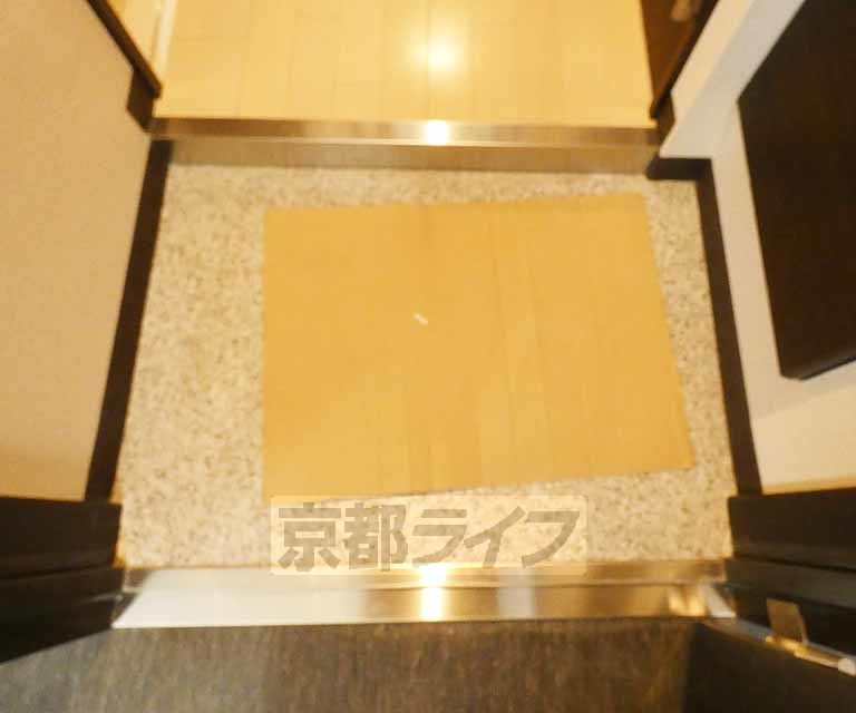 玄関　玄関です。