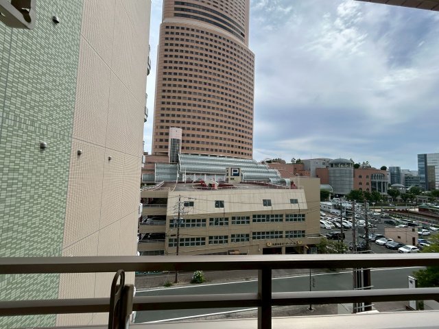 眺望　※写真は６０７号室です