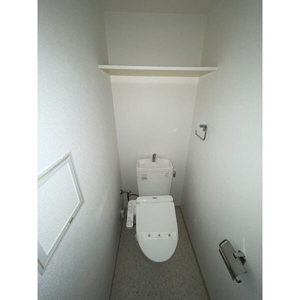 エスリード西小路御池のトイレ写真