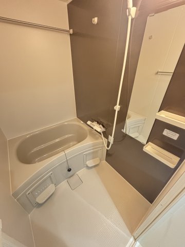 地下鉄今里筋線 瑞光四丁目駅 徒歩4分 3階建 築1年の風呂写真