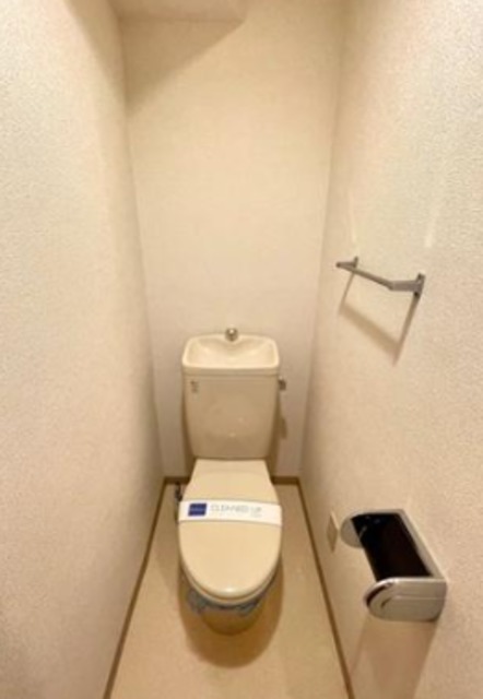 レジディア新中野のトイレ写真