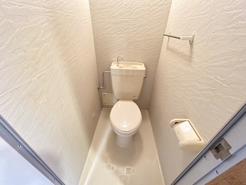 エスリード新大阪第8のトイレ写真