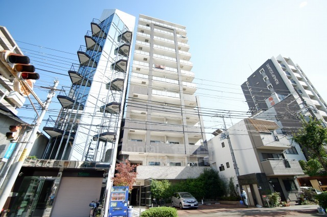 ARROWFIELDS 貮番館の外観写真