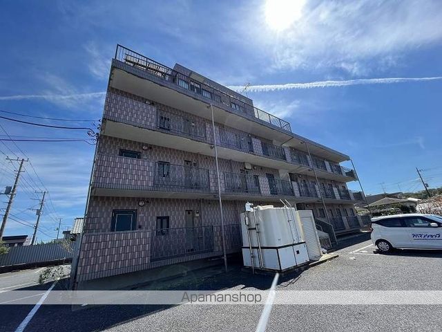 マンションリラの外観写真