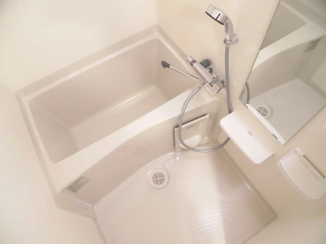 ララプレイス神戸西元町の風呂写真