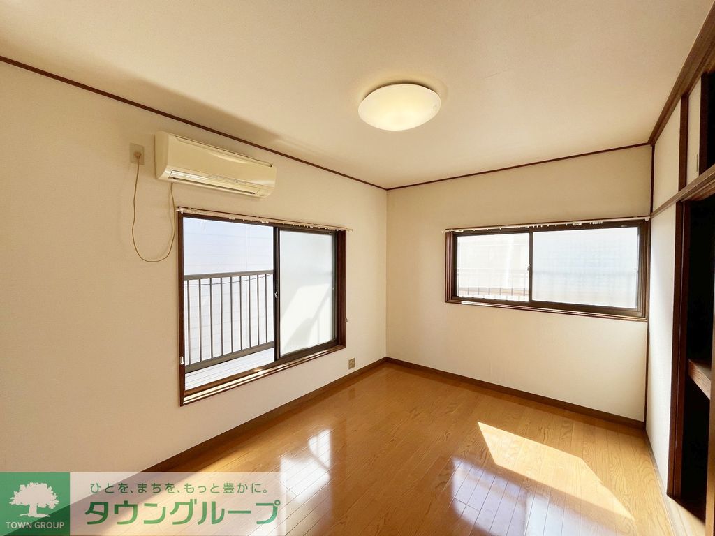 狛江市猪方2丁目戸建の内装写真