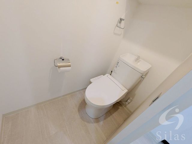 ＪＲ東海道本線 尼崎駅 徒歩5分 10階建 築18年のトイレ写真