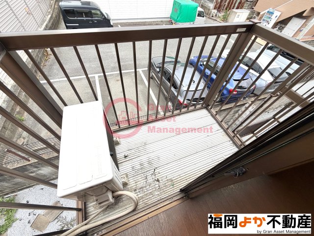 バルコニー　【福岡よか不動産】お洗濯にも便利なバルコニー付き