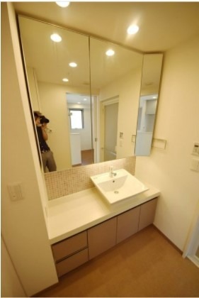 洗面設備　弊社は都内全域の物件をご紹介可能です！