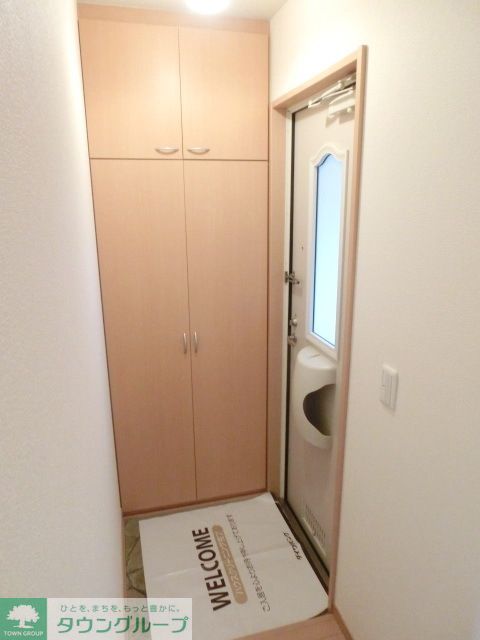 玄関　お問合せはタウンハウジングまで！※現地待合わせ相談可能