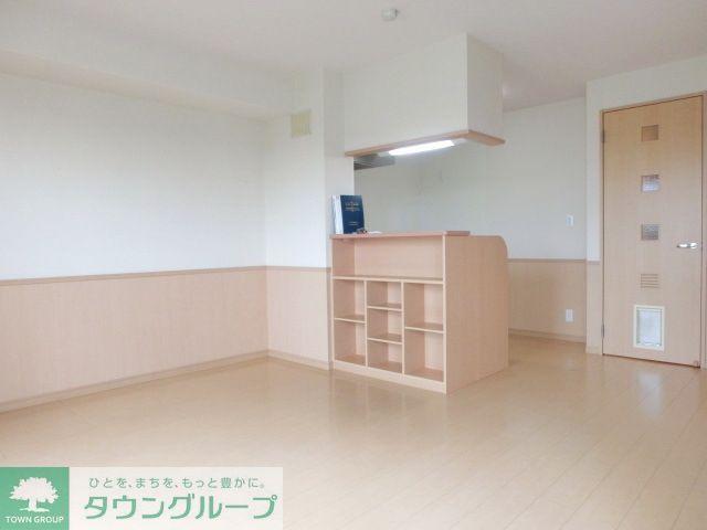 居室・リビング　お問合せはタウンハウジングまで！※現地待合わせ相談可能