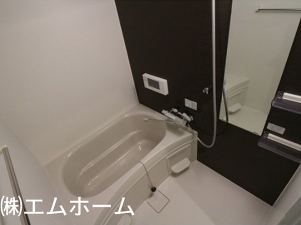近鉄名古屋線 烏森駅 徒歩2分 3階建 築8年の風呂写真